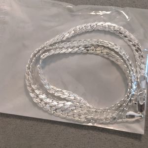16" thick silver chain, brand new and unopened
